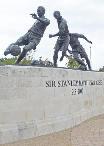 sir stanley matthews, stoke city, britannia stadium, stoke, statue, footballer, knight